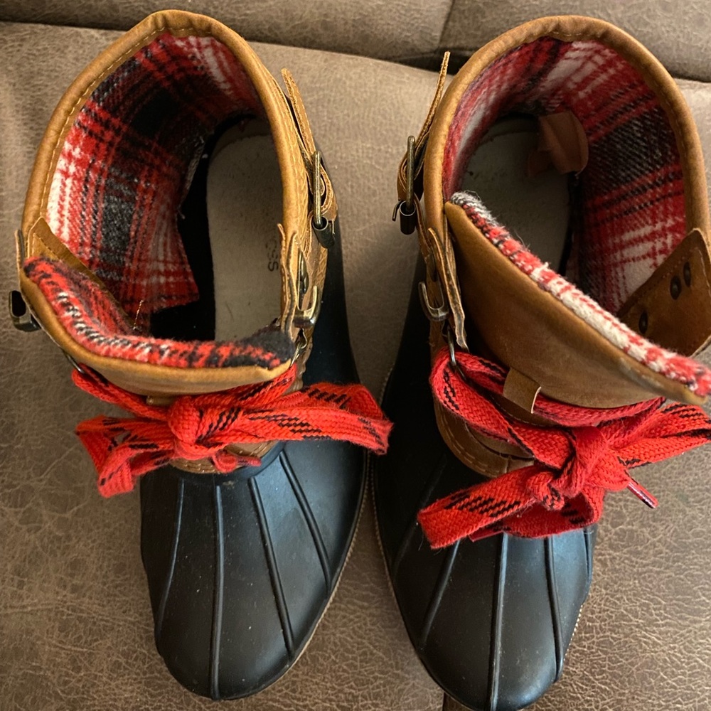 Womens boots
